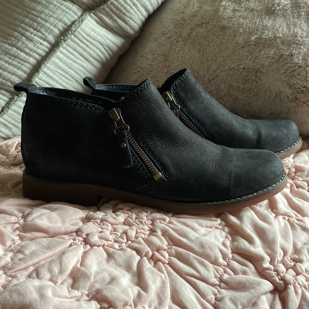 Hush Puppies Women’s Booties
